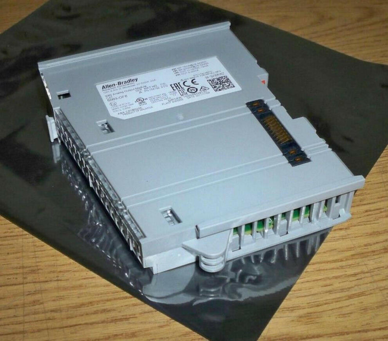 ALLEN-BRADLEY 5069-OF8 SERIES A OUTPUT MODULE 5069OF8