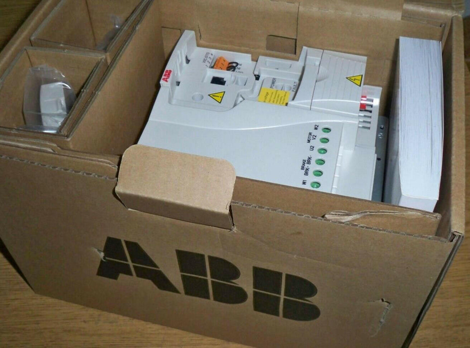 ABB ACS355-03U-15A6-4 DRIVE ACS35503U15A64